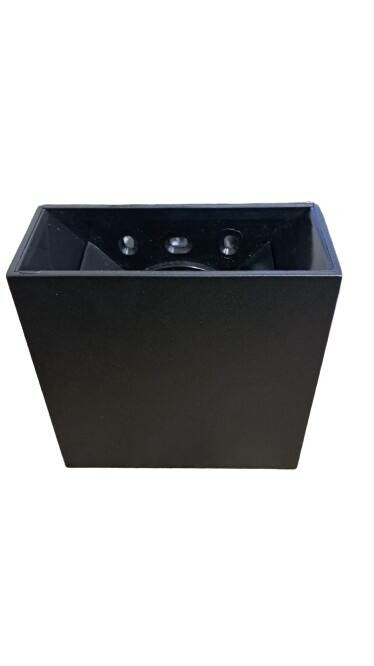 ARANDELA LIGHT FACHO AJUSTAVEL 4W 3000K PRETO REF: 20463016 BLUM.
